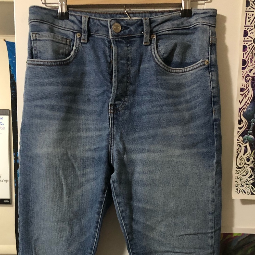 F21 Like-New Jeans: High waisted, skinny fit